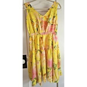 Melonie T dress Sz 6 yellow floral tiered pockets sleeveless elastic‎ waist NWOT
